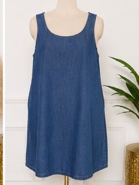 Blue Sleeveless Denim Dress: Classic Women's Summer Top